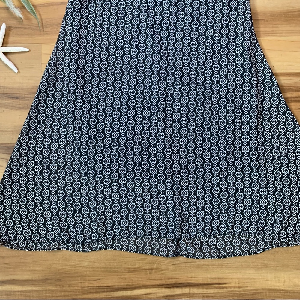 Nymphe Racerback Patterned Shift Dress, Medium - Picture 3 of 8